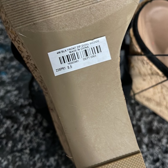 Torrid women’s heels - Picture 3 of 7